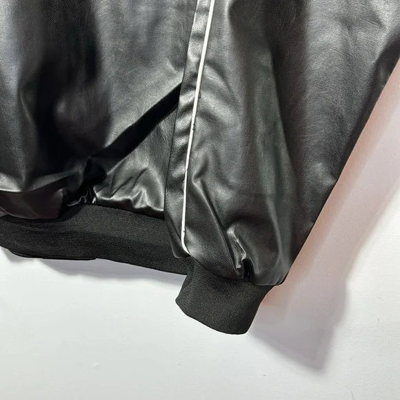 Jiechaofang Black‎ with White Piping Faux Leather Jacket in Size XL